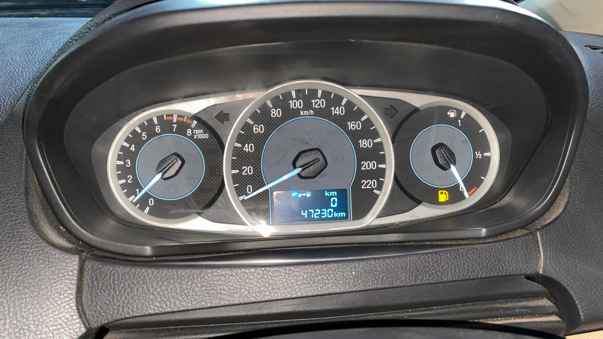 View 2017 Ford Figo Aspire 1.2P Ambiente MT BS IV Image 33 Used 2017 Ford Figo Aspire 1.2P Ambiente MT BS IV Image 33