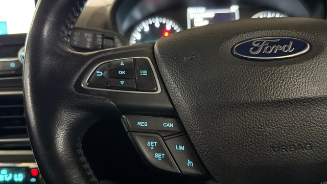 View Ford EcoSport Image 3 Used Ford EcoSport Image 3