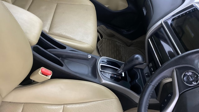 View Honda City ZX Image 41 Used Honda City ZX Image 41
