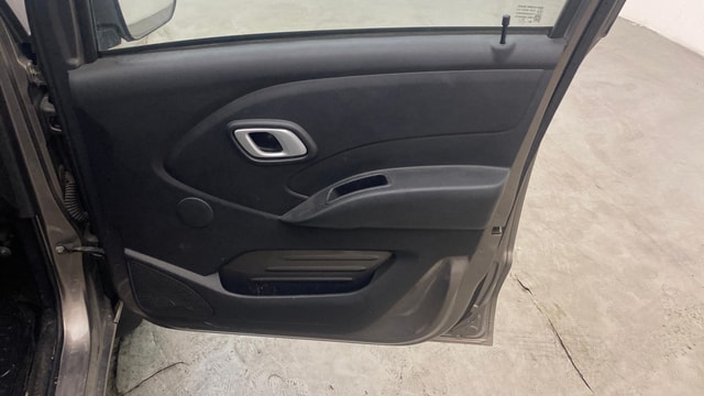 View Datsun Redi GO Image 32 Used Datsun Redi GO Image 32