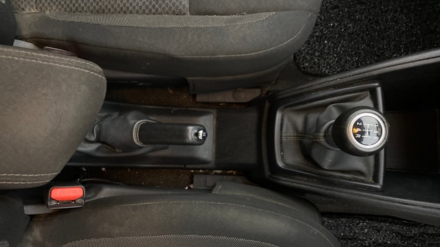 View Nissan Kicks Image 38 Used Nissan Kicks Image 38