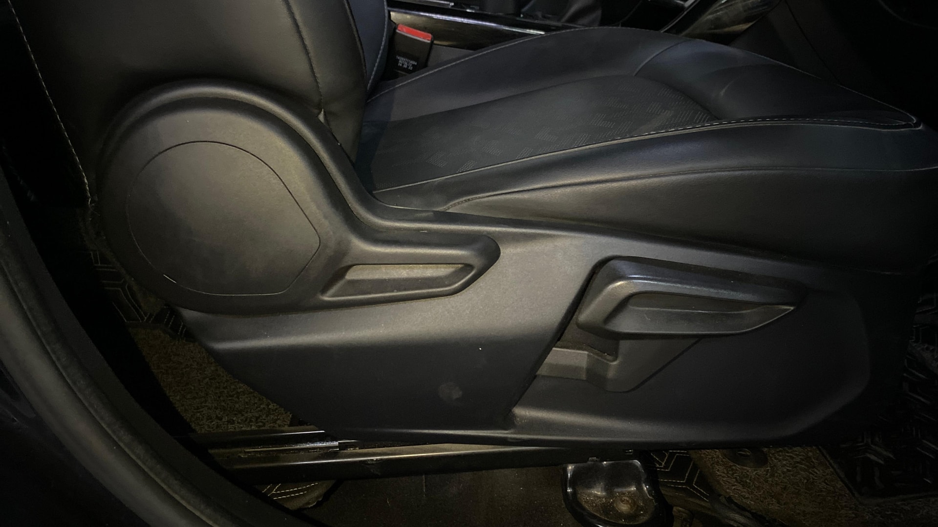 View 2022 Tata Nexon Revotorq XZ Plus (O) Dark Image 11 Used 2022 Tata Nexon Revotorq XZ Plus (O) Dark Image 11