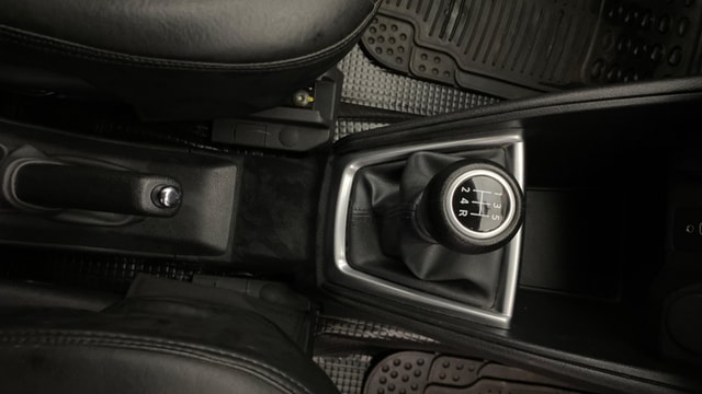 View Nissan Kicks Image 38 Used Nissan Kicks Image 38