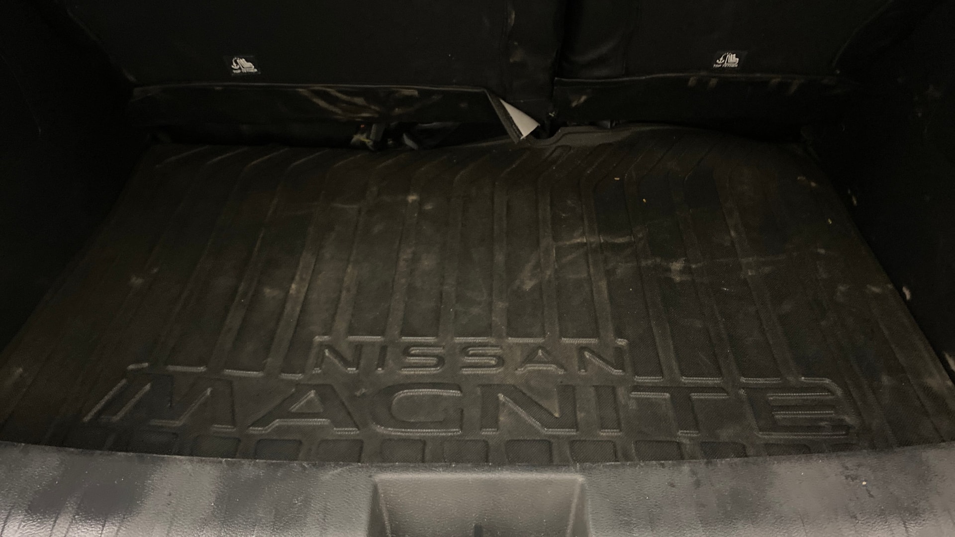 View 2022 Nissan Magnite Turbo XV CVT Image 10 Used 2022 Nissan Magnite Turbo XV CVT Image 10