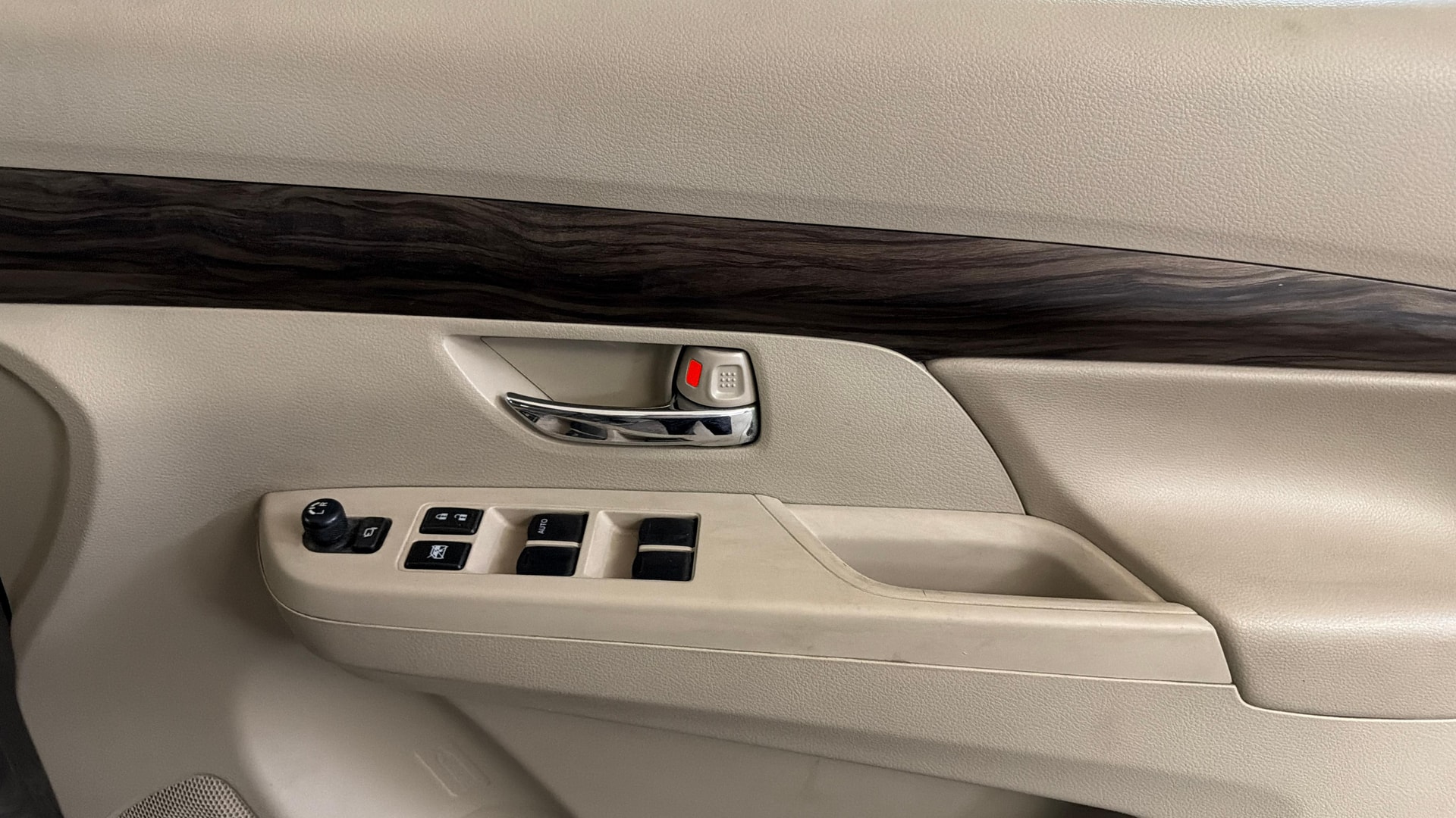 View 2019 Maruti Suzuki 1000 Base Variant Image 34 Used 2019 Maruti Suzuki 1000 Base Variant Image 34