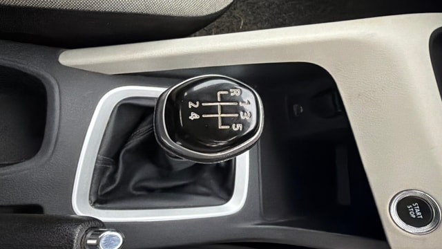 View Nissan Magnite Image 41 Used Nissan Magnite Image 41