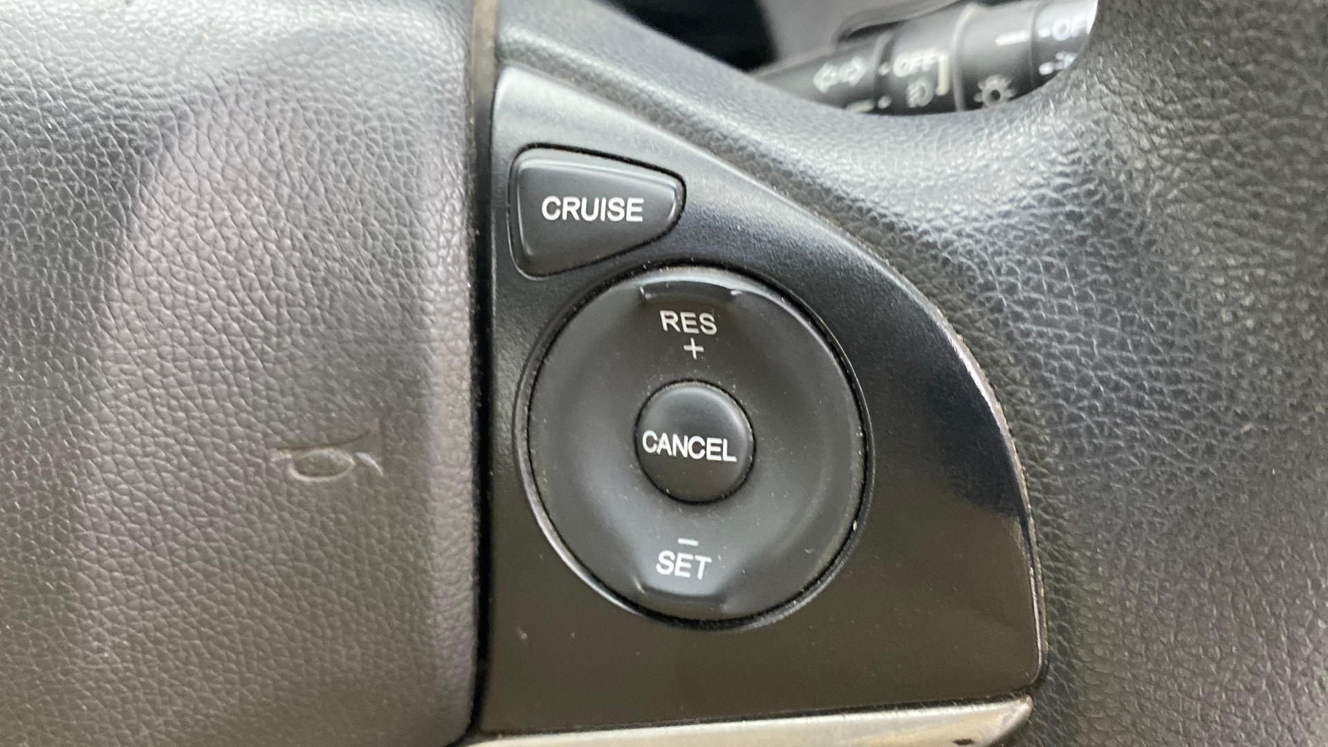 View 2015 Honda City ZX MT Diesel Anniversary Edition Image 3 Used 2015 Honda City ZX MT Diesel Anniversary Edition Image 3