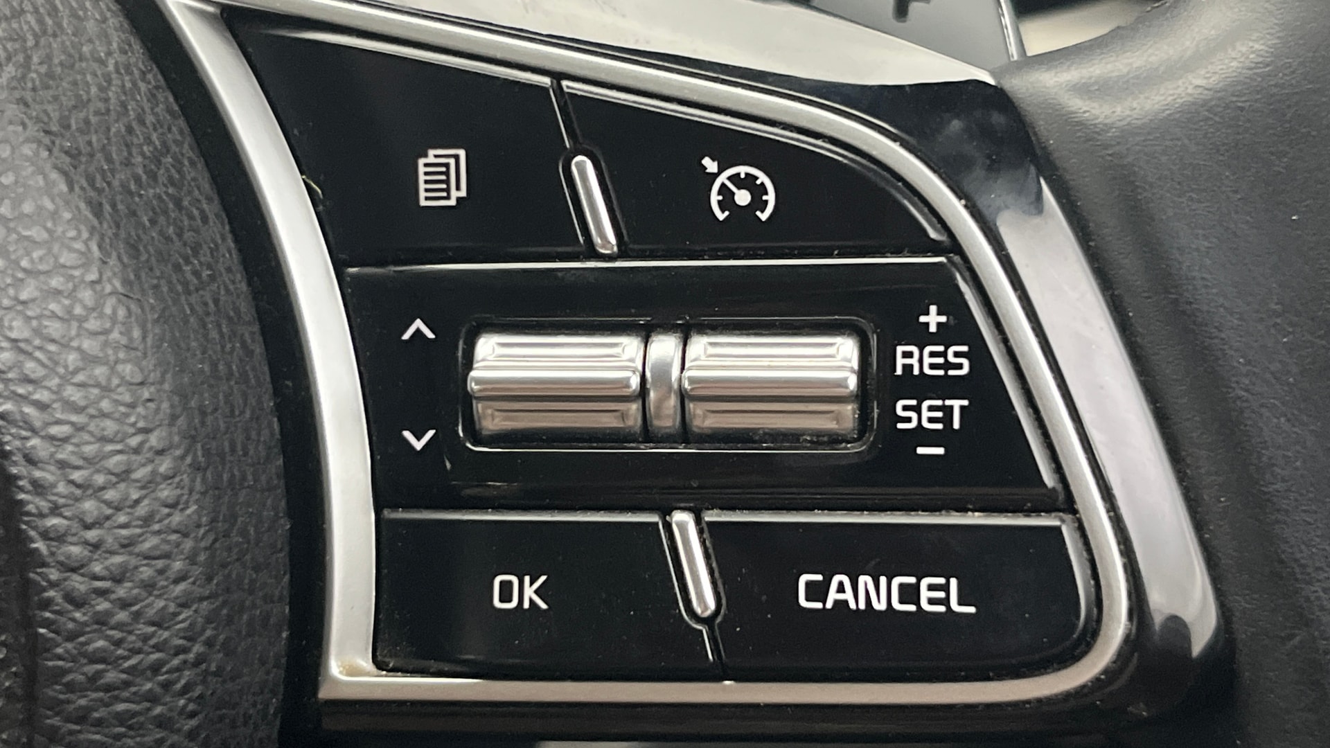 Used 2023 Kia Sonet Used 2023 Kia Sonet