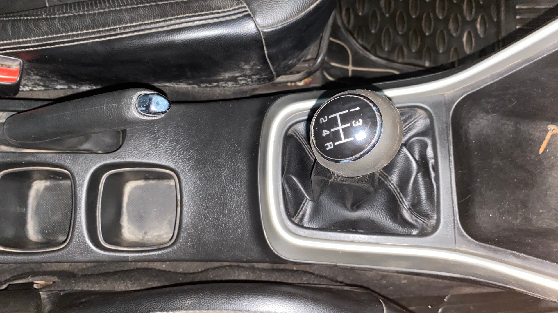 Used 2016 Maruti Suzuki 1000 Used 2016 Maruti Suzuki 1000