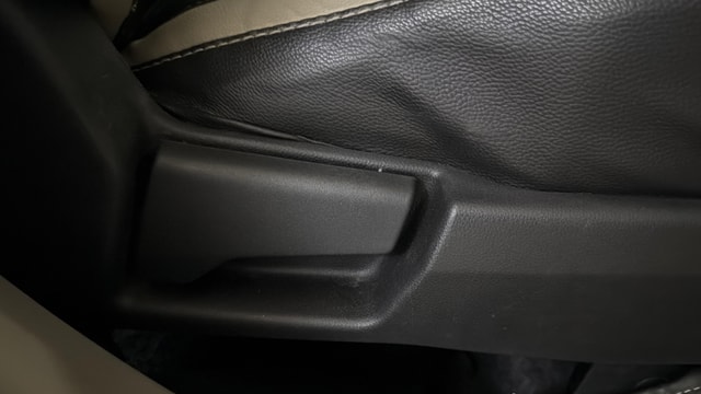View Renault Triber Image 11 Used Renault Triber Image 11