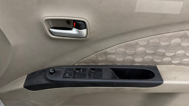 View Maruti Suzuki 1000 Image 32 Used Maruti Suzuki 1000 Image 32