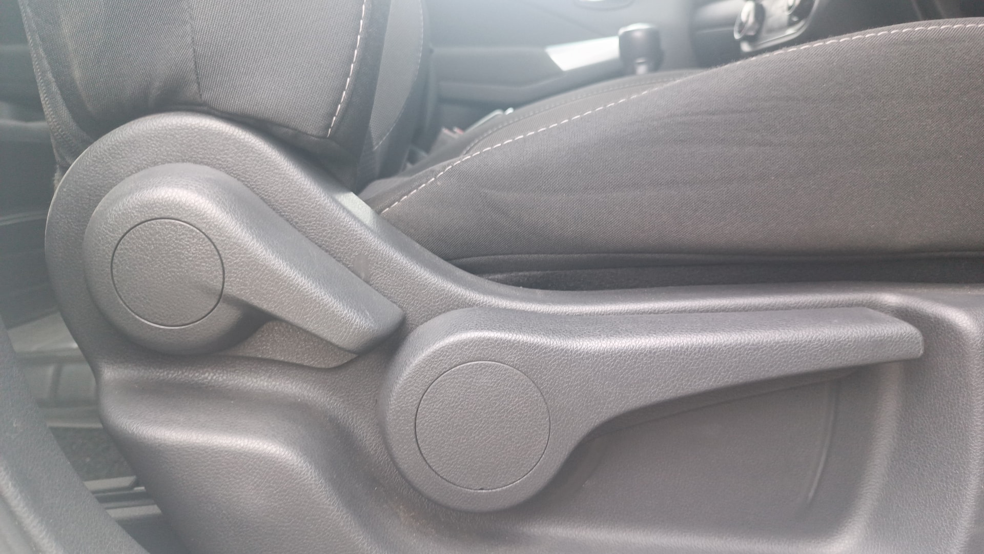 View 2022 Nissan Kicks 1.3 Turbo XV Image 10 Used 2022 Nissan Kicks 1.3 Turbo XV Image 10