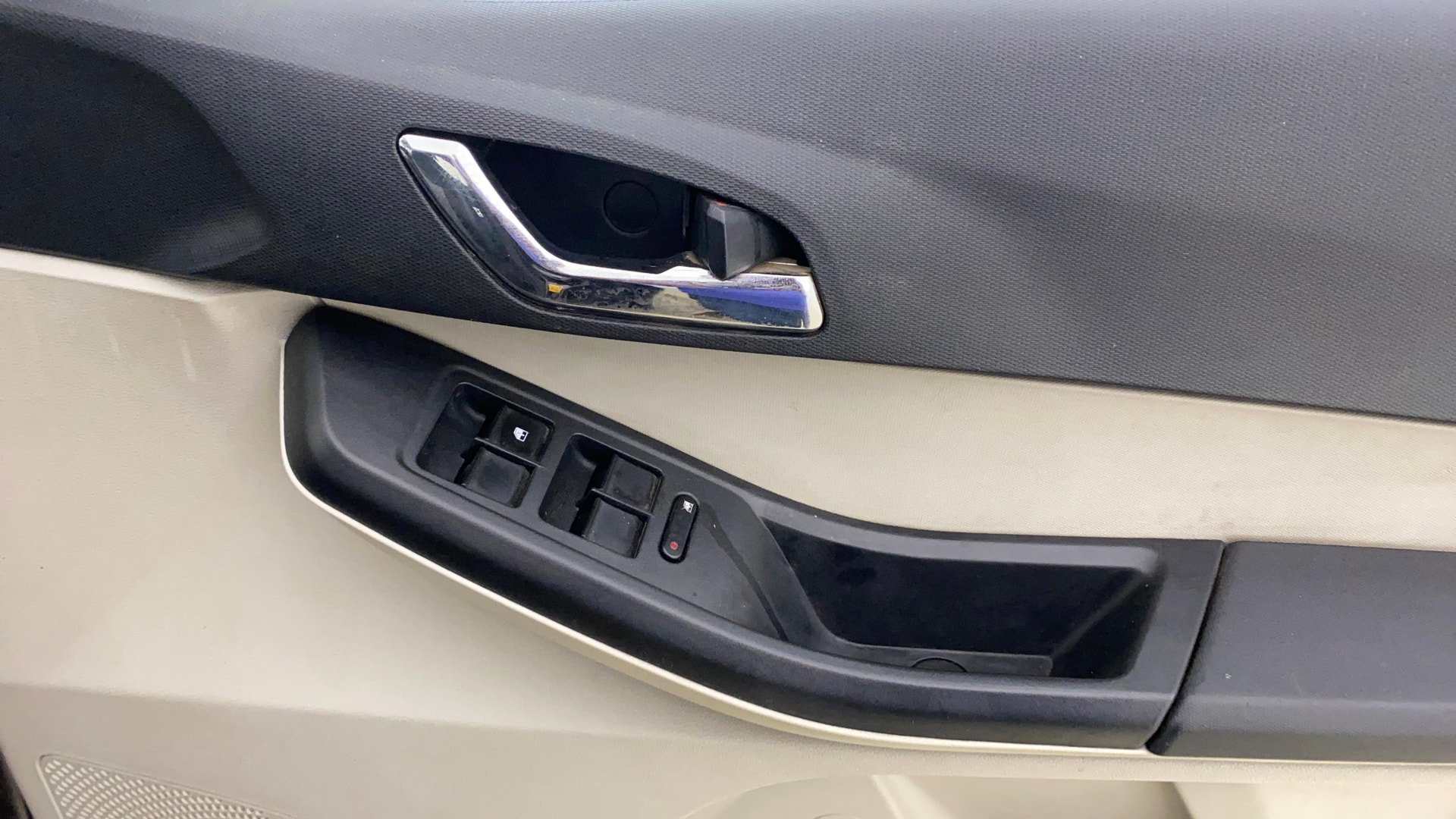 Used 2022 Tata Tiago Used 2022 Tata Tiago
