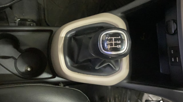 View Hyundai Grand i10 Image 39 Used Hyundai Grand i10 Image 39