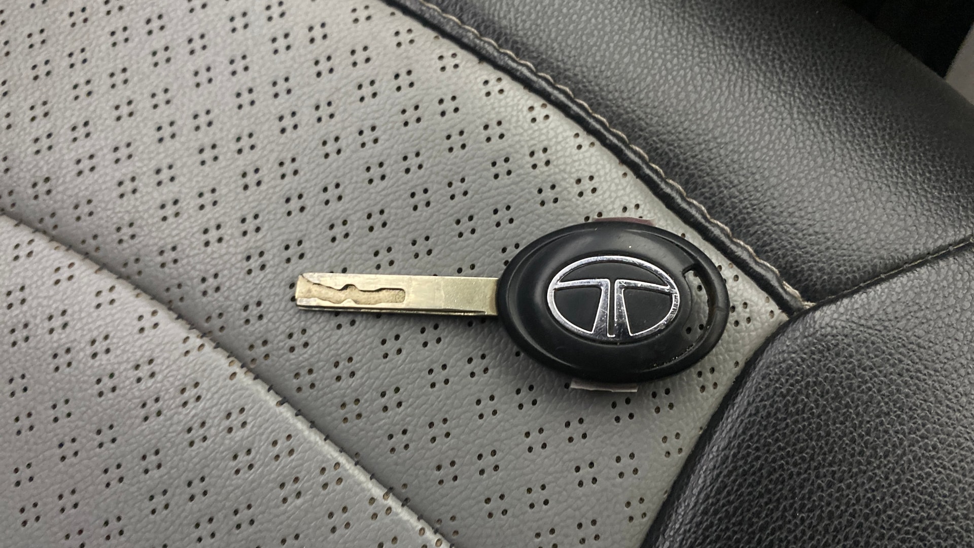 Used 2022 Tata Tiago Used 2022 Tata Tiago