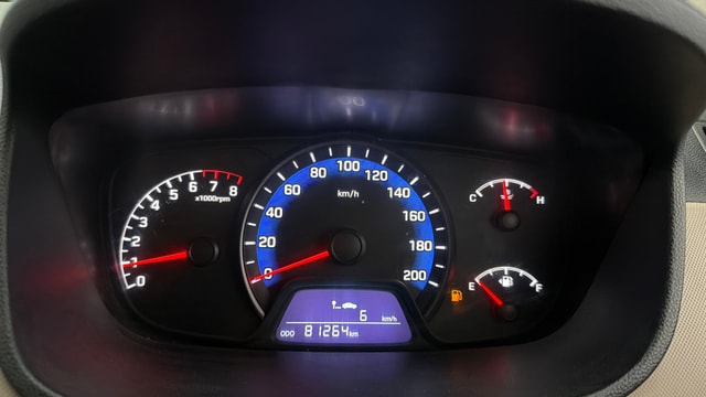 View Hyundai Xcent Image 33 Used Hyundai Xcent Image 33