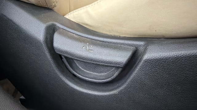 View Hyundai Xcent Image 18 Used Hyundai Xcent Image 18