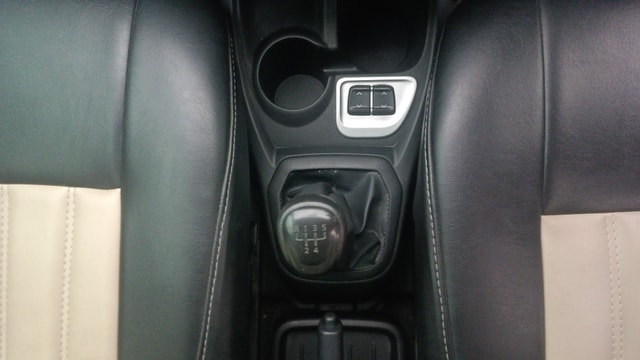 View Datsun Redi GO Image 37 Used Datsun Redi GO Image 37