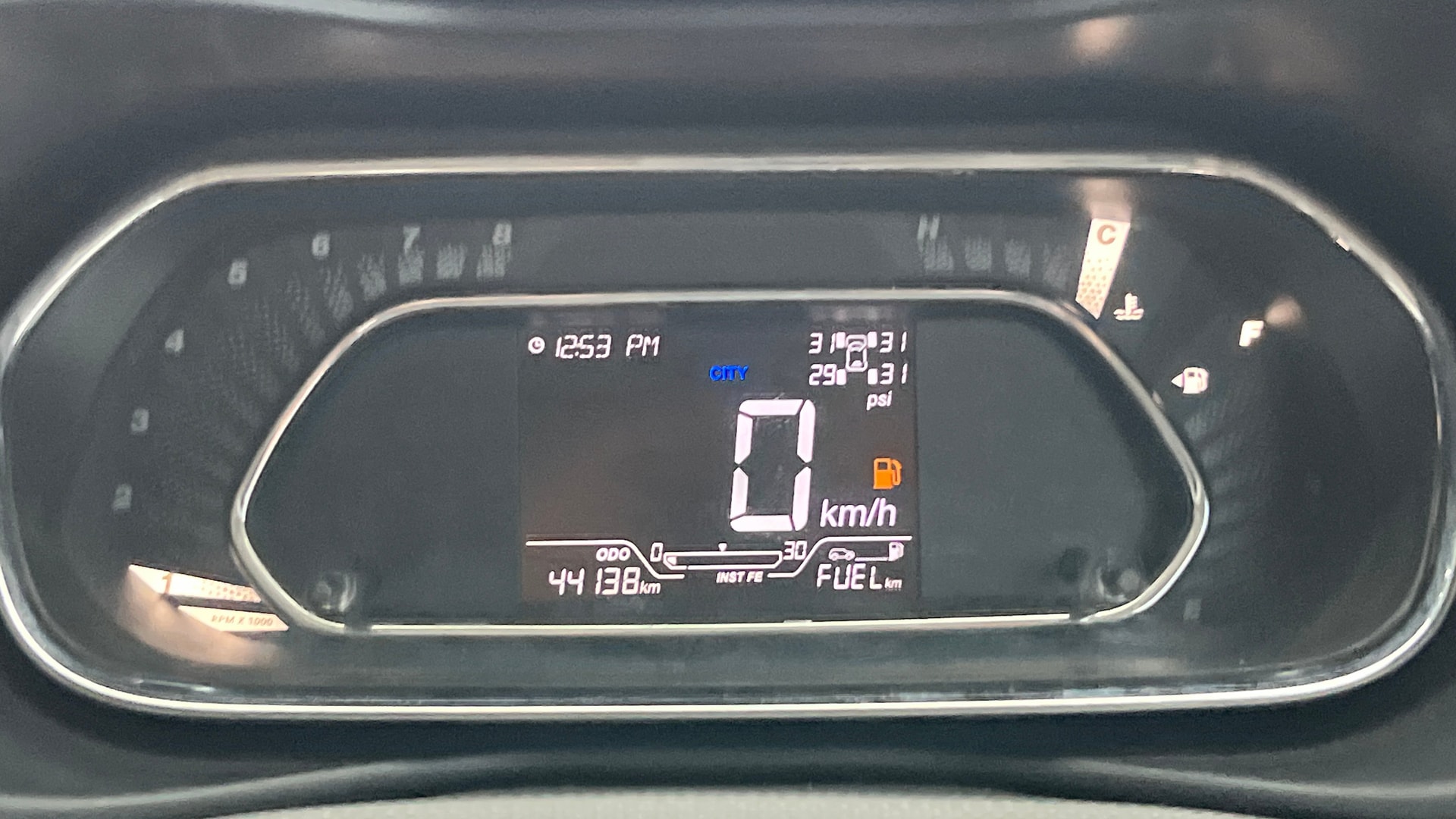 View 2021 Tata Nexon Revotron XE Image 37 Used 2021 Tata Nexon Revotron XE Image 37
