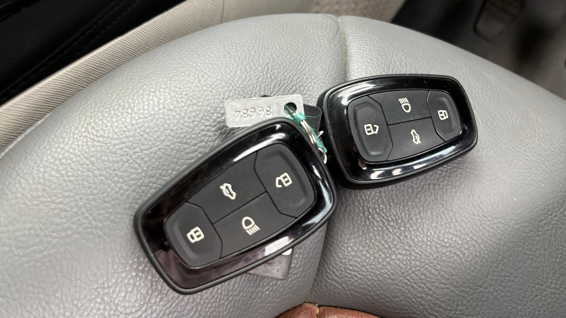 View 2021 Tata Nexon Revotron XE Image 29 Used 2021 Tata Nexon Revotron XE Image 29