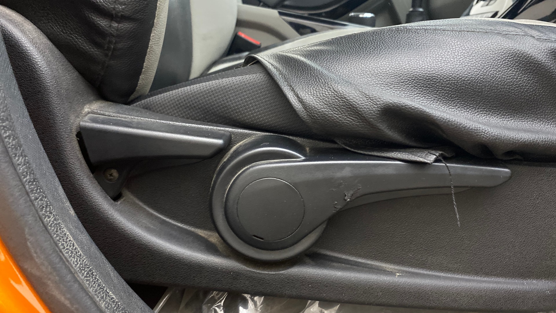 View 2020 Tata Nexon Revotron XT Plus Image 18 Used 2020 Tata Nexon Revotron XT Plus Image 18
