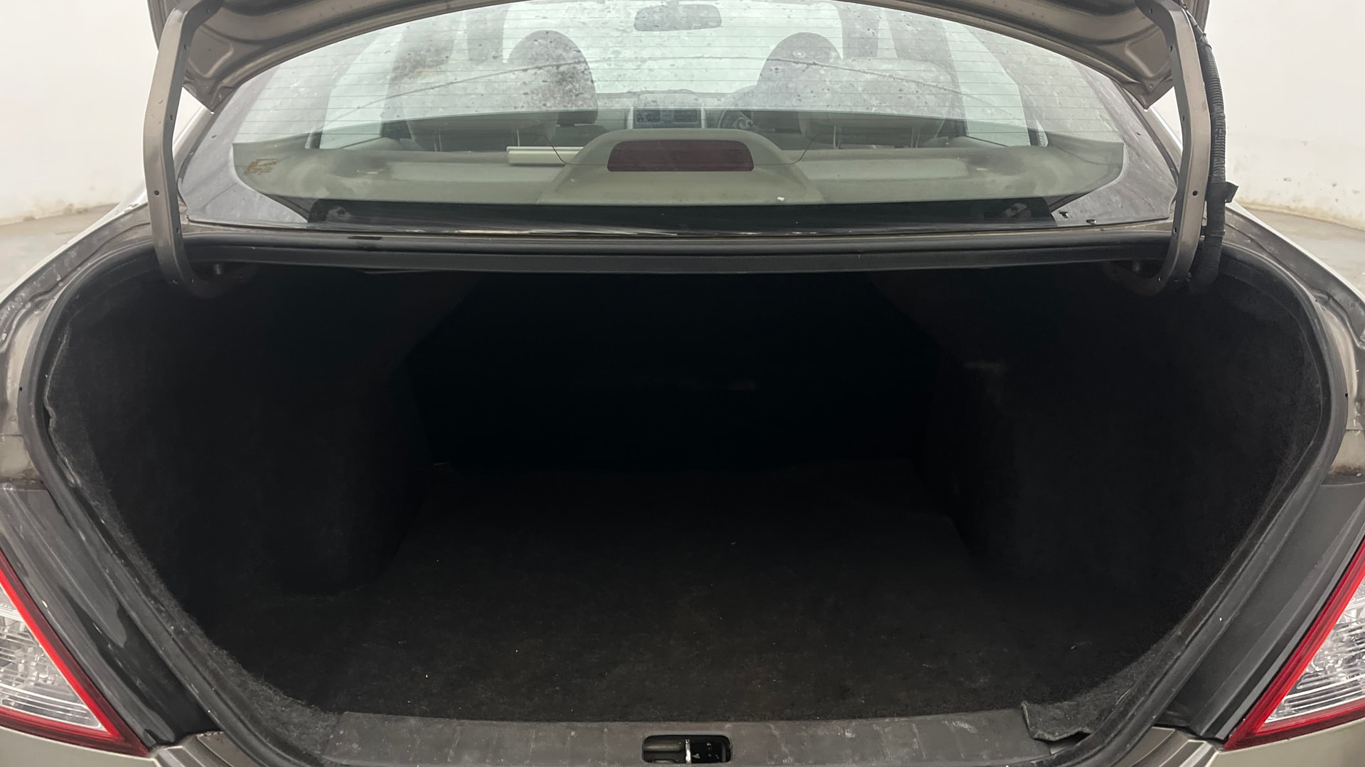 View 2015 Nissan Sunny XL Petrol CVT Image 10 Used 2015 Nissan Sunny XL Petrol CVT Image 10