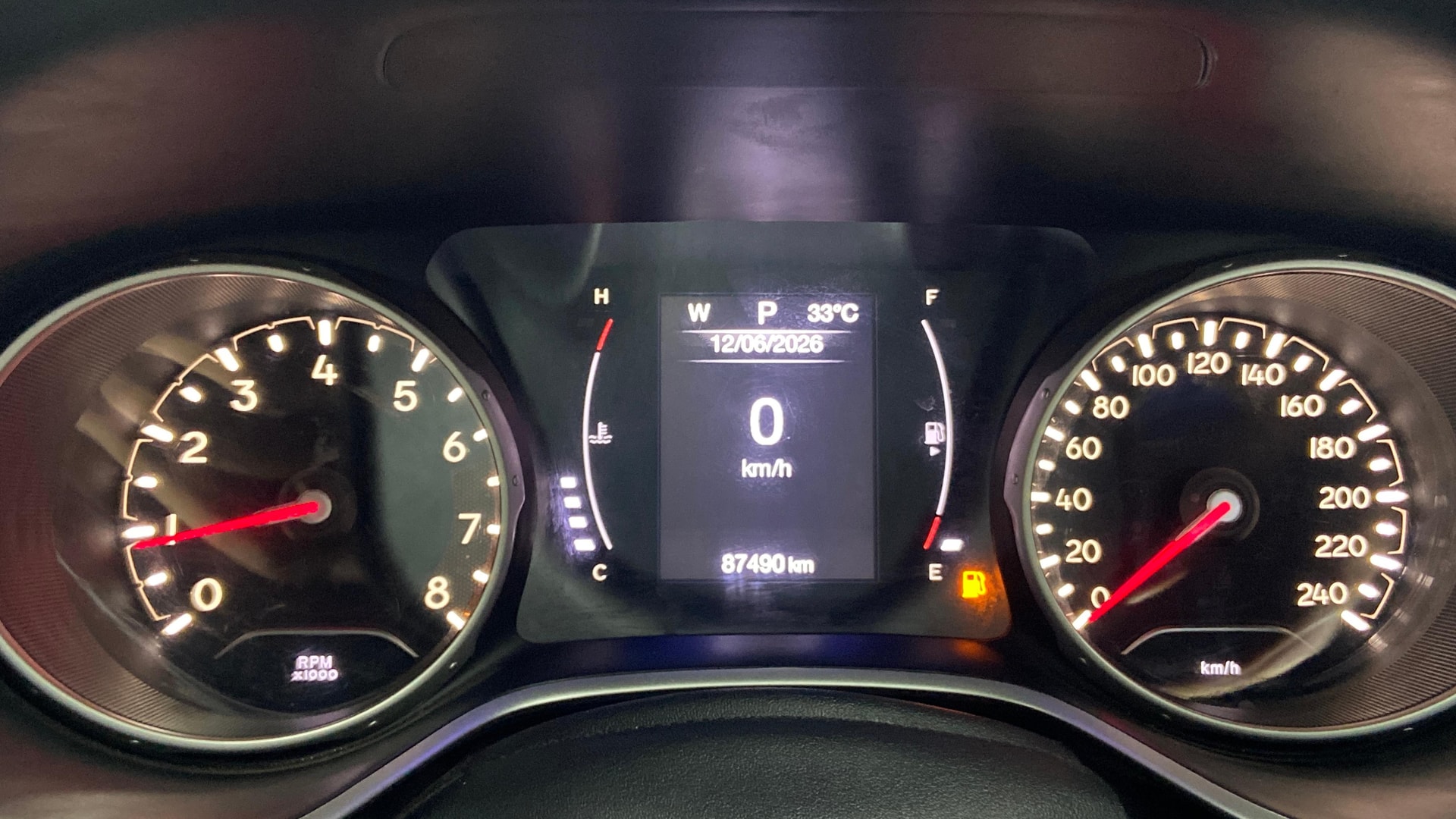View 2019 Jeep Compass Limited 1.4 Multi AIR Petrol DDCT AT BS IV Image 35 Used 2019 Jeep Compass Limited 1.4 Multi AIR Petrol DDCT AT BS IV Image 35