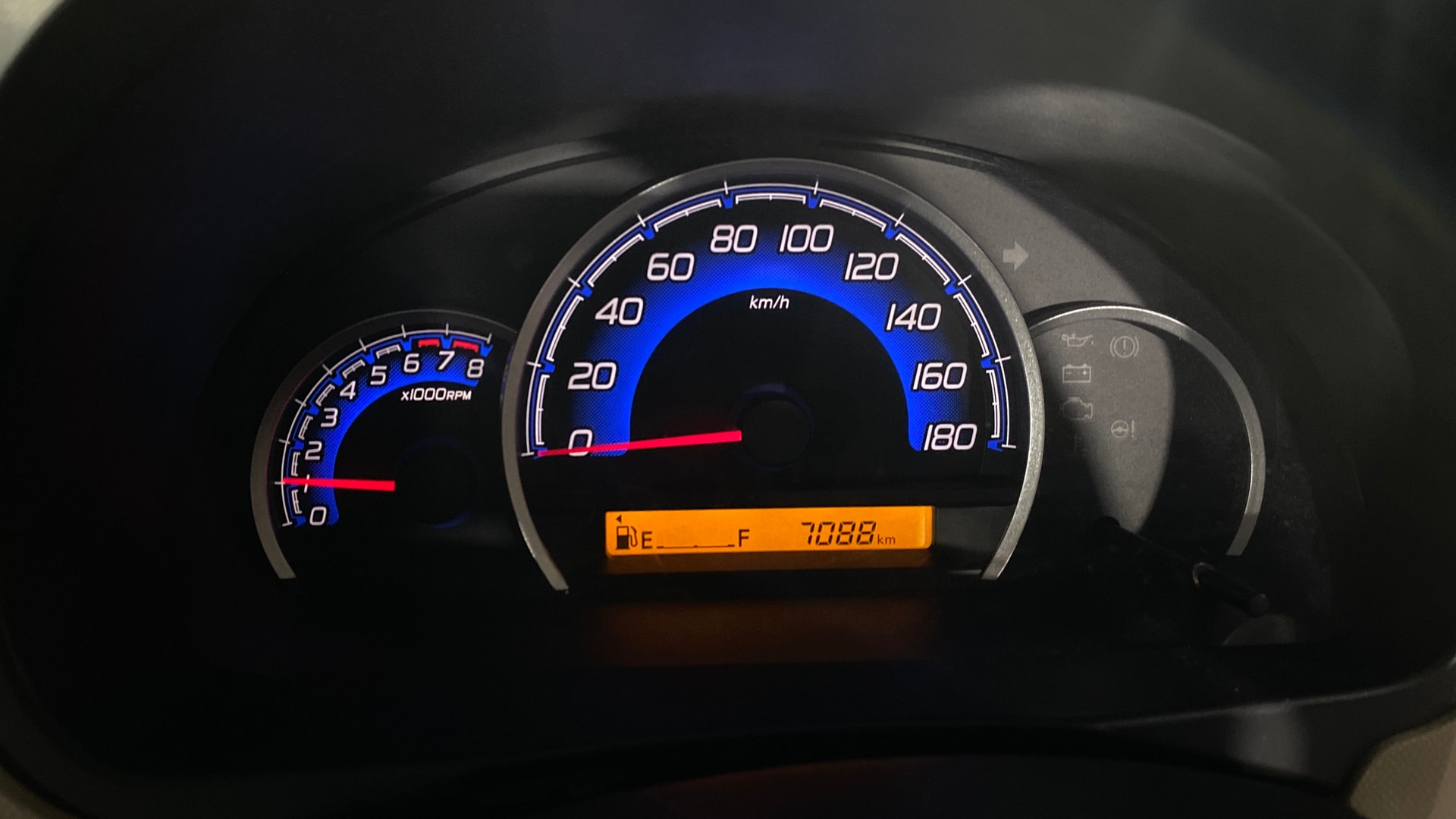 View 2018 Maruti Suzuki 1000 Base Variant Image 33 Used 2018 Maruti Suzuki 1000 Base Variant Image 33