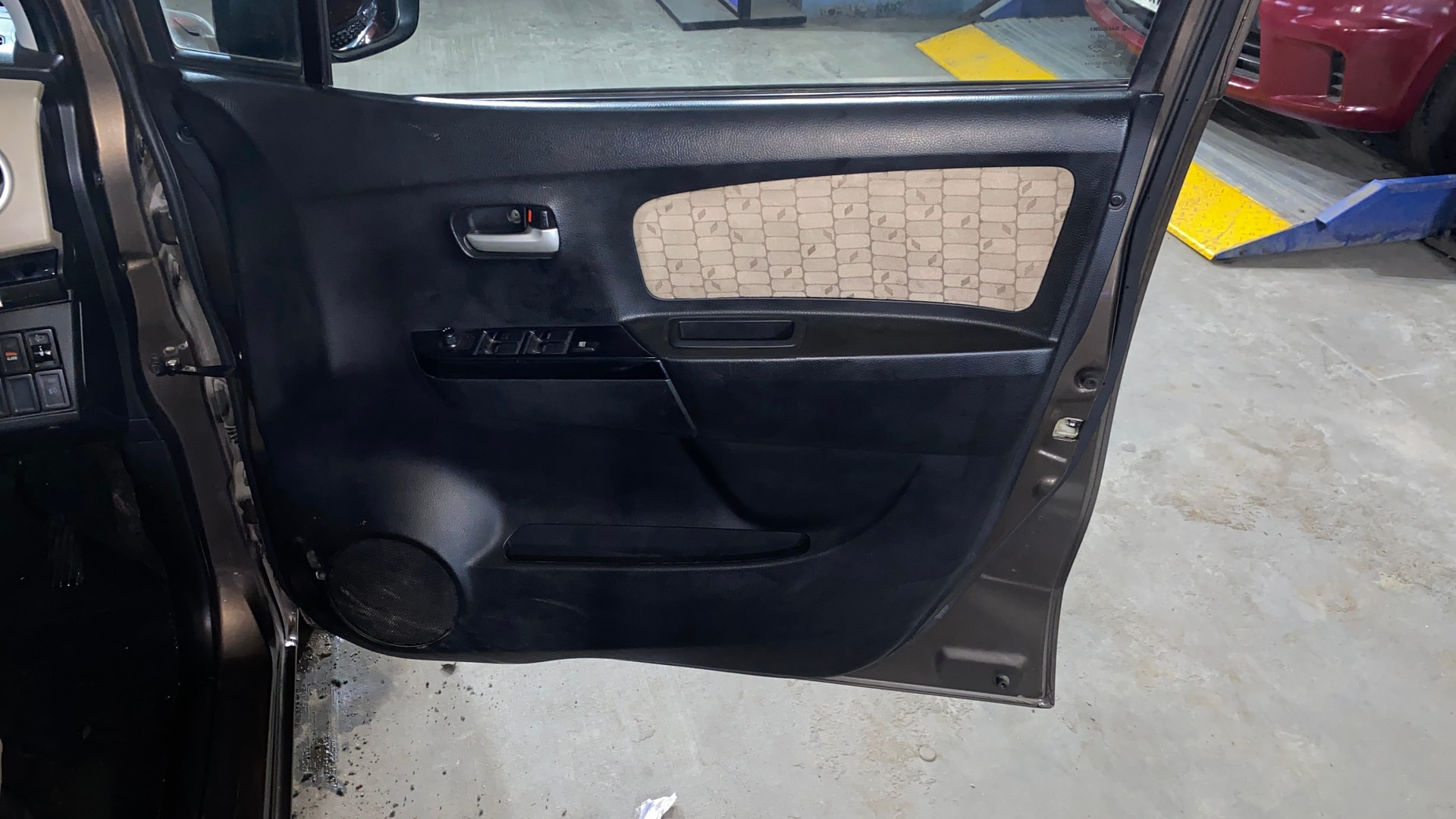 View 2018 Maruti Suzuki 1000 Base Variant Image 32 Used 2018 Maruti Suzuki 1000 Base Variant Image 32