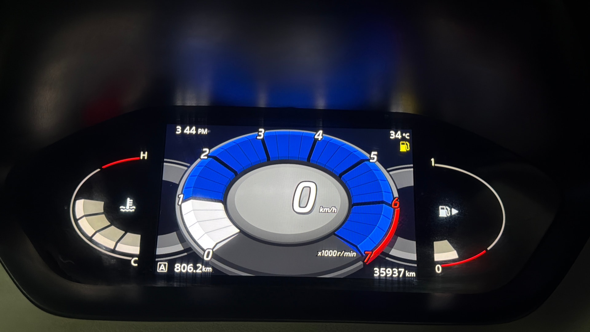 View 2022 Nissan Magnite XV Image 35 Used 2022 Nissan Magnite XV Image 35