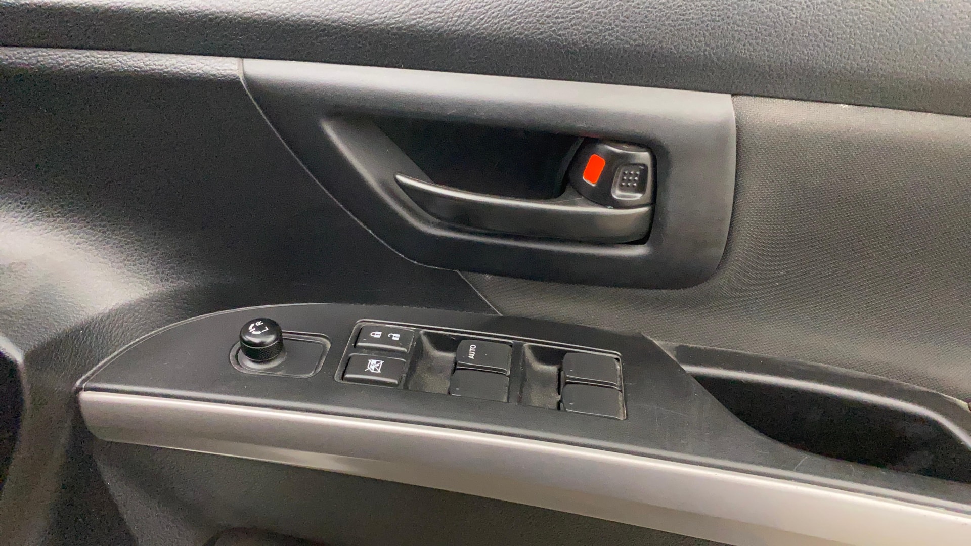 View 2021 Maruti Suzuki 1000 Base Variant Image 33 Used 2021 Maruti Suzuki 1000 Base Variant Image 33
