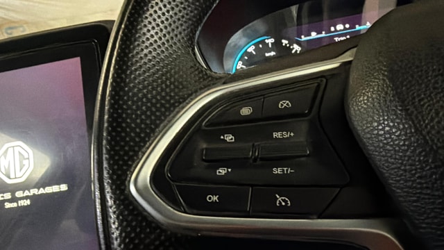 View MG Hector Image 3 Used MG Hector Image 3