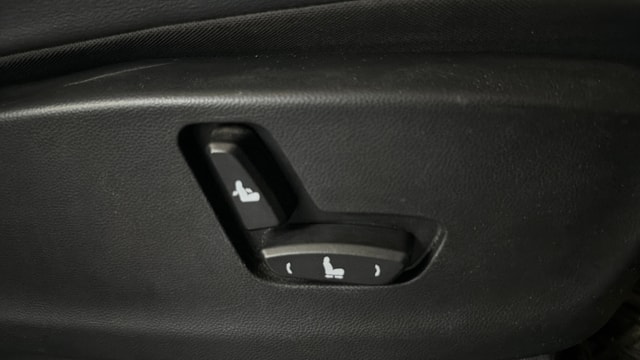 View MG Hector Image 11 Used MG Hector Image 11