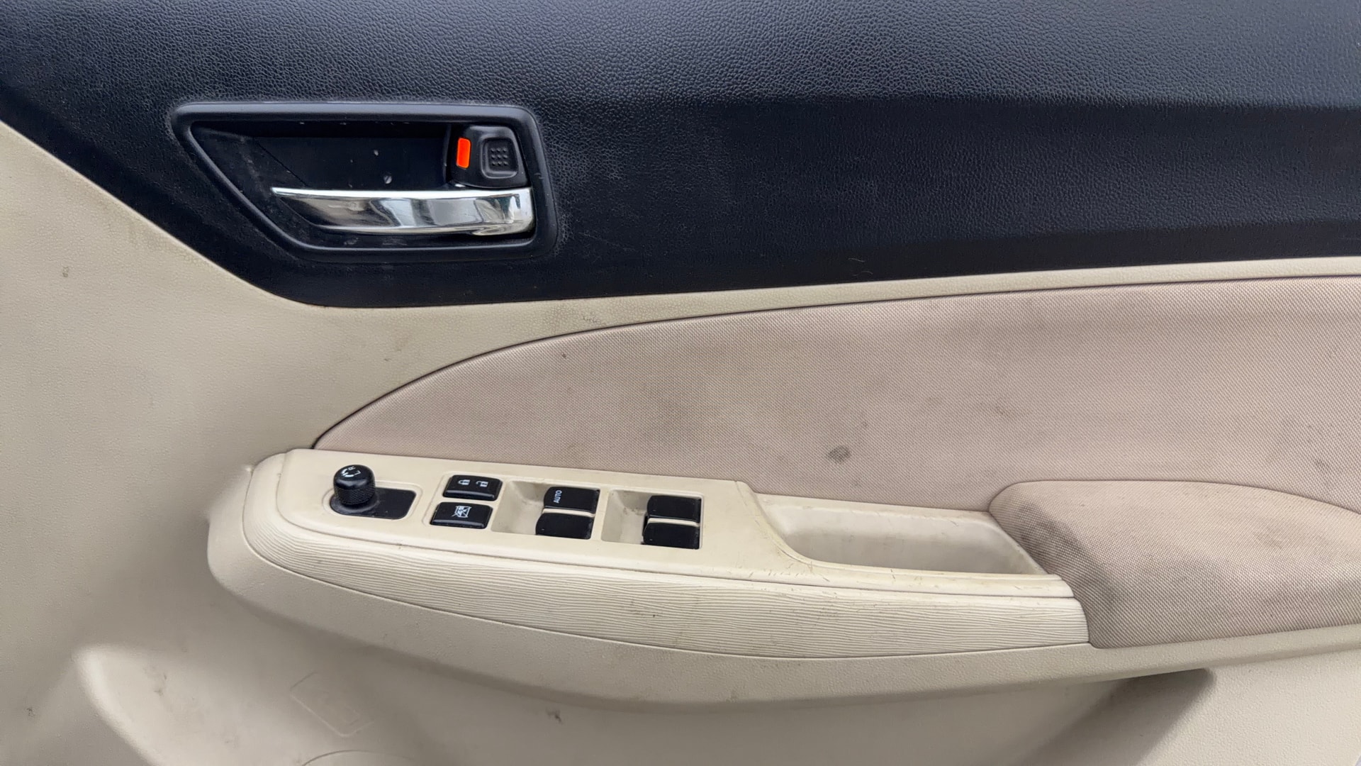 View 2020 Maruti Suzuki 1000 Base Variant Image 32 Used 2020 Maruti Suzuki 1000 Base Variant Image 32