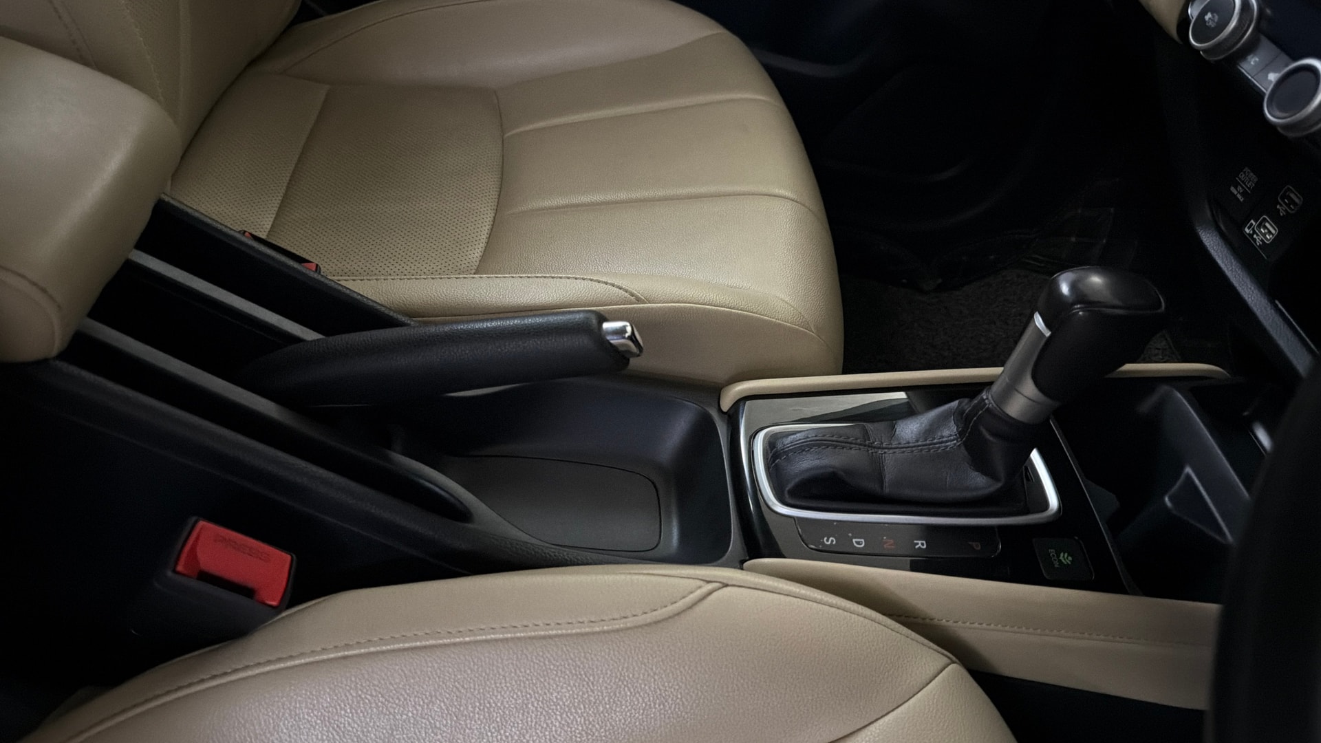 View 2023 Honda City ZX CVT Image 41 Used 2023 Honda City ZX CVT Image 41