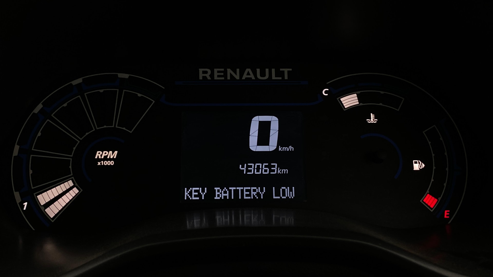 View 2019 Renault Triber RXZ Image 36 Used 2019 Renault Triber RXZ Image 36