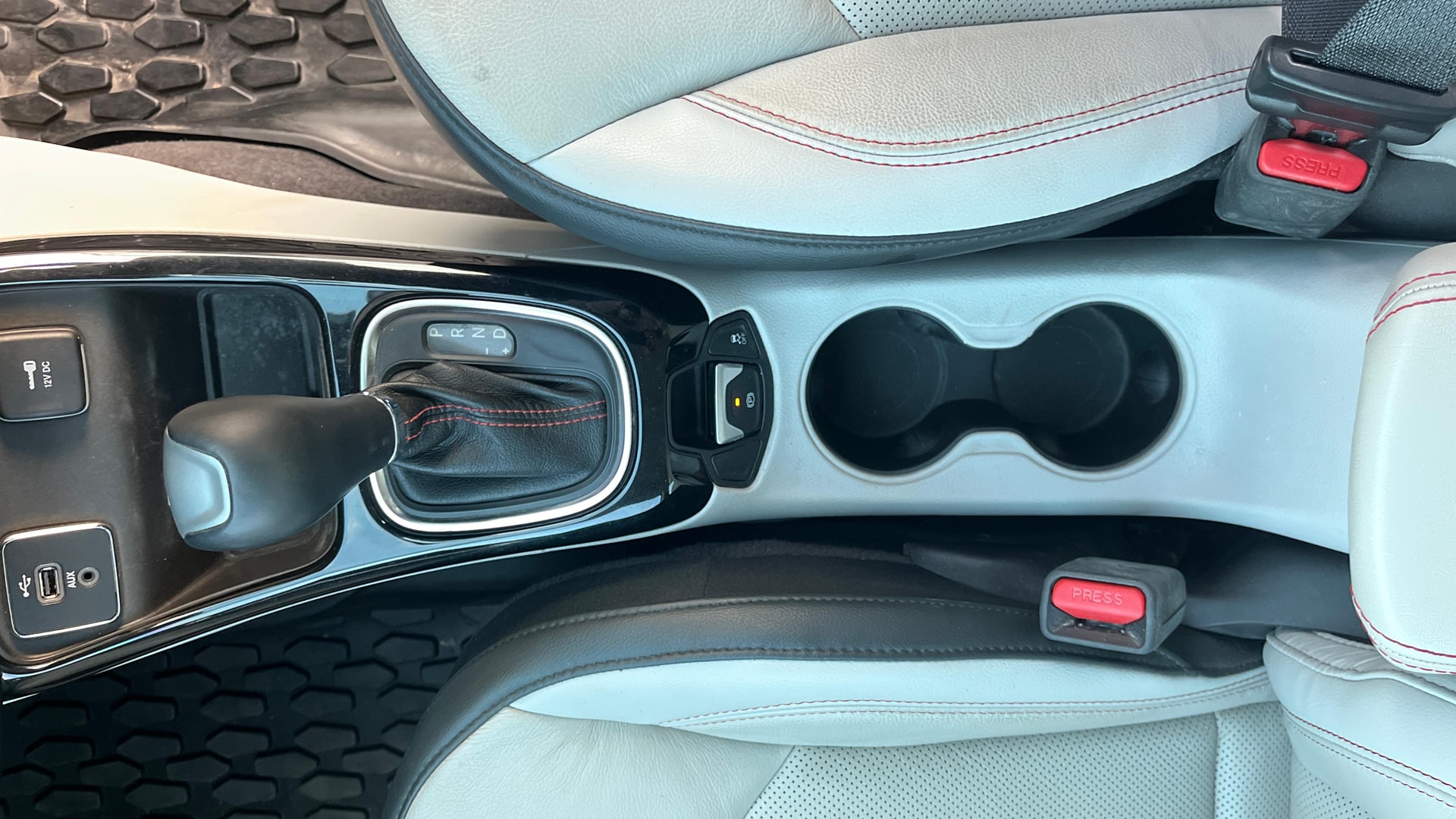 View 2018 Jeep Compass Limited Plus AT Image 39 Used 2018 Jeep Compass Limited Plus AT Image 39