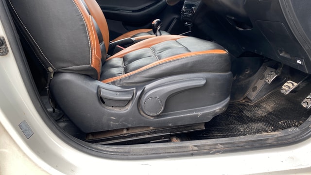 View Hyundai i20 Active Image 19 Used Hyundai i20 Active Image 19