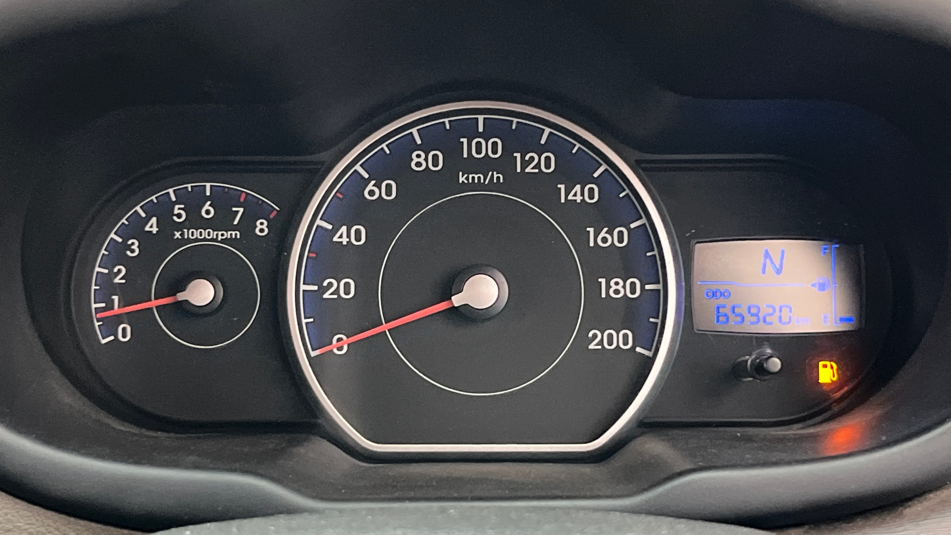 View 2013 Hyundai i10 1.2 Sportz AT Image 20 Used 2013 Hyundai i10 1.2 Sportz AT Image 20