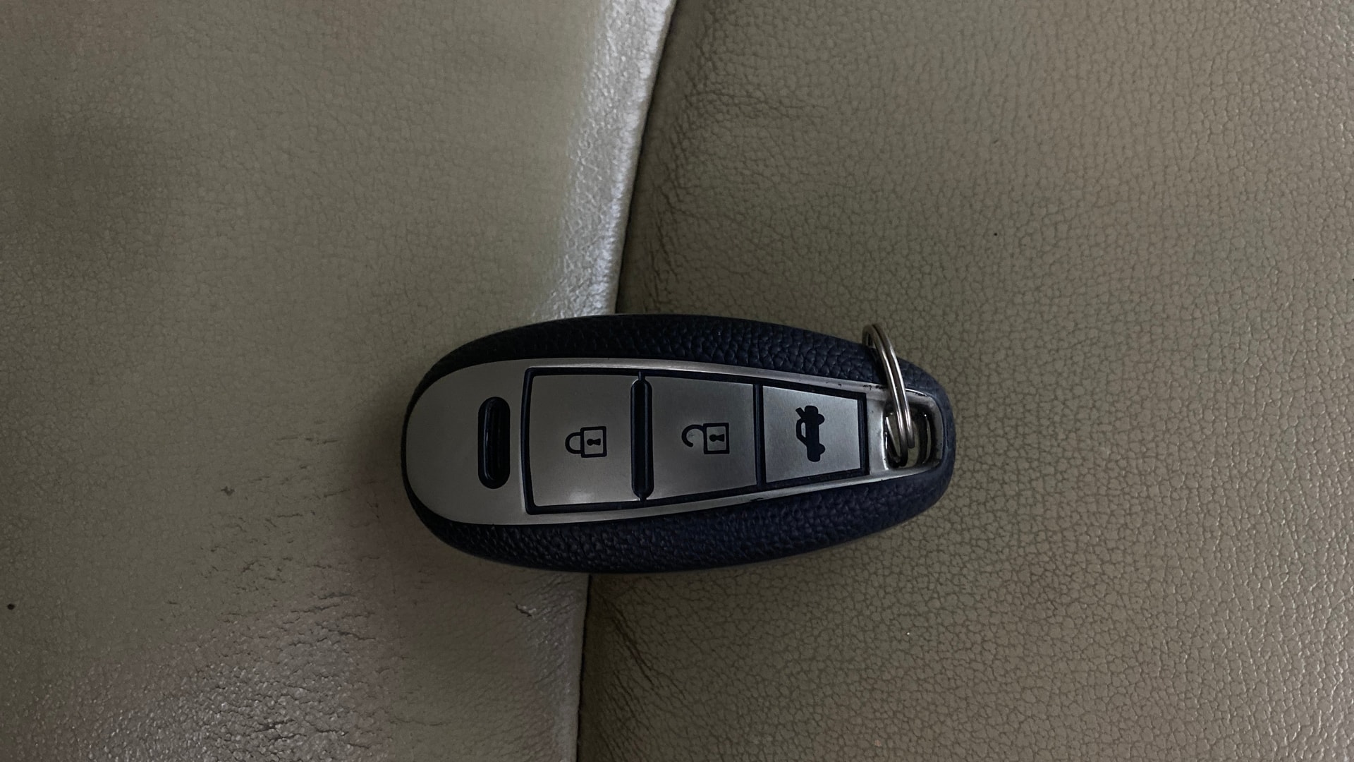 View 2019 Maruti Suzuki 1000 Base Variant Image 19 Used 2019 Maruti Suzuki 1000 Base Variant Image 19