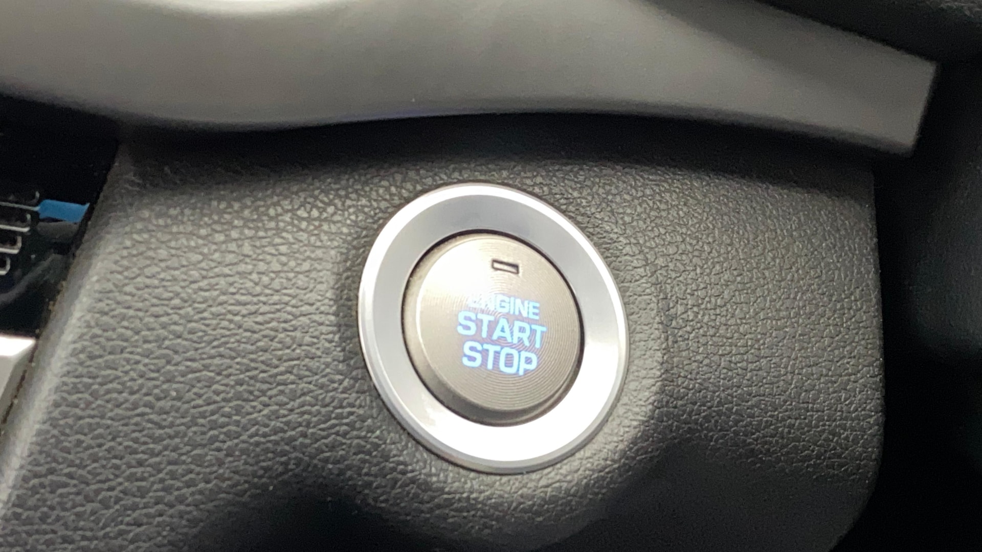 View 2018 Hyundai Elantra 1.6 CRDi S Image 36 Used 2018 Hyundai Elantra 1.6 CRDi S Image 36