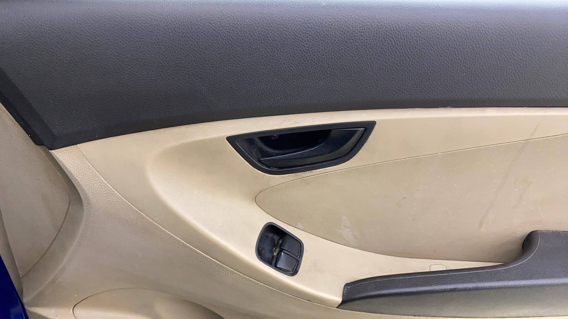 View 2015 Hyundai EON D-Lite Plus Image 32 Used 2015 Hyundai EON D-Lite Plus Image 32