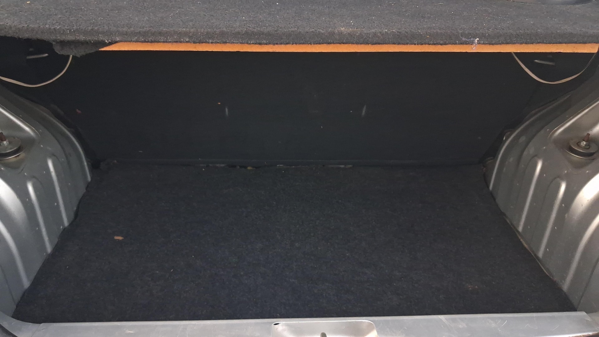 View 2020 Renault Kwid RXL 1.0 BS IV Image 6 Used 2020 Renault Kwid RXL 1.0 BS IV Image 6