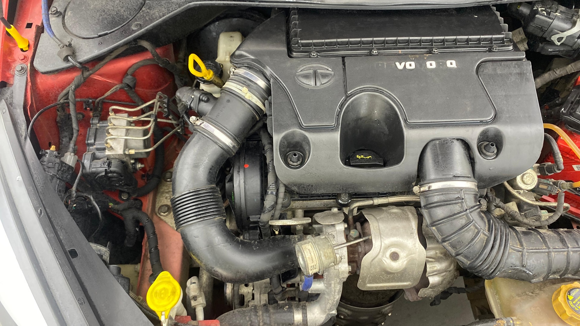 View 2017 Tata Tigor XZ (O) Diesel Image 3 Used 2017 Tata Tigor XZ (O) Diesel Image 3