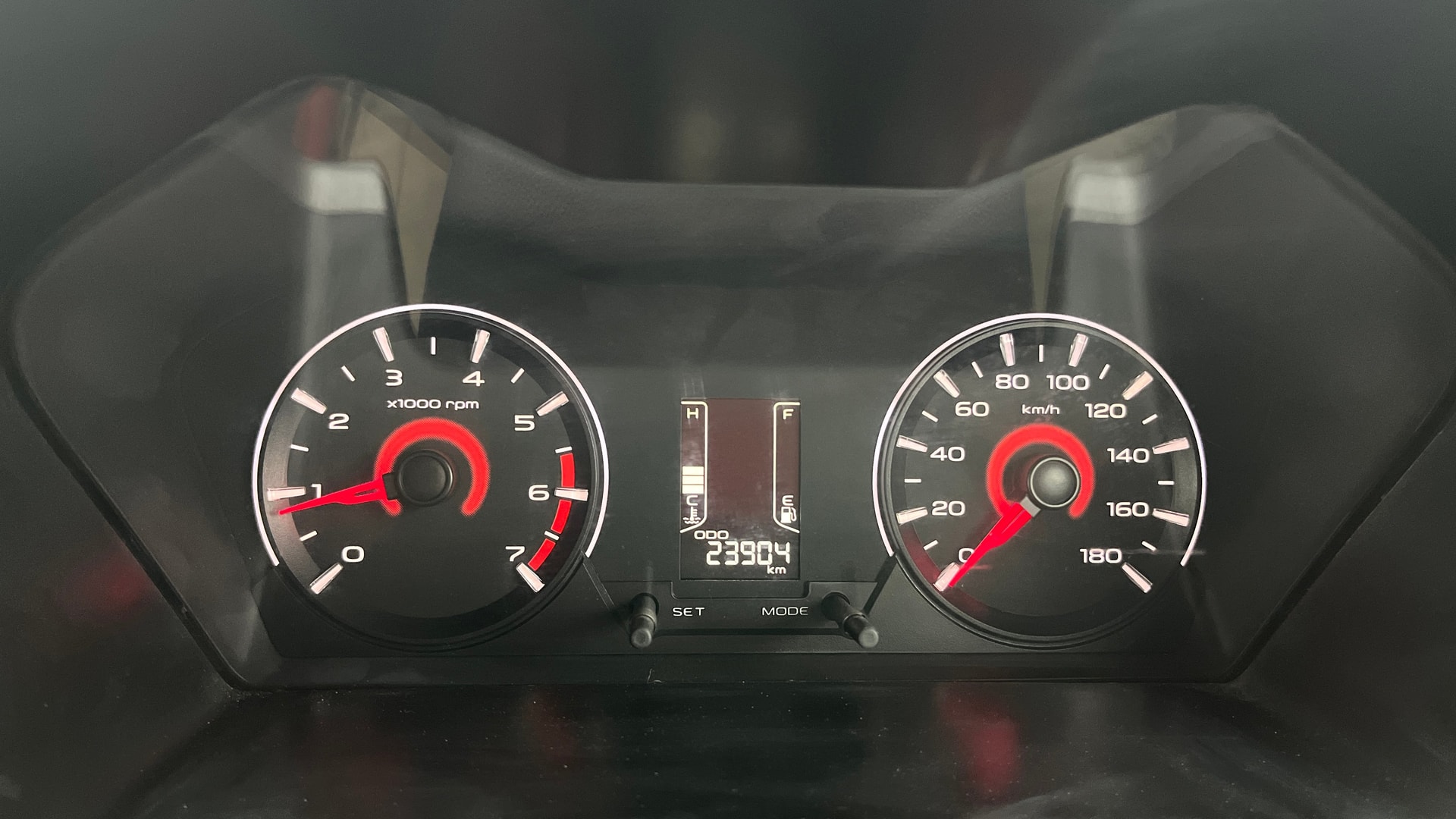 Used 2018 Mahindra KUV100 Used 2018 Mahindra KUV100