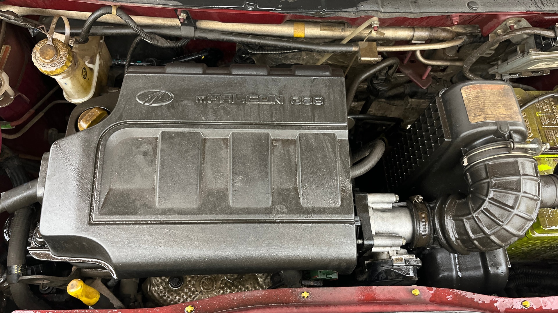 Used 2018 Mahindra KUV100 Used 2018 Mahindra KUV100