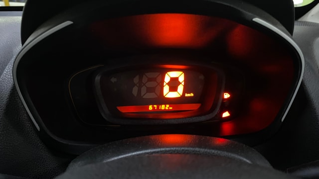 View Renault Kwid Image 19 Used Renault Kwid Image 19