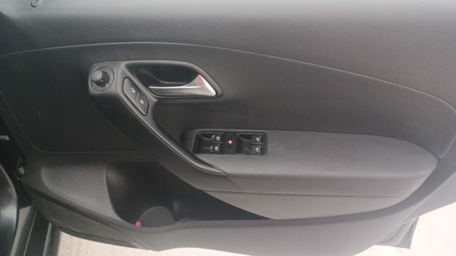 View Volkswagen Polo Image 32 Used Volkswagen Polo Image 32