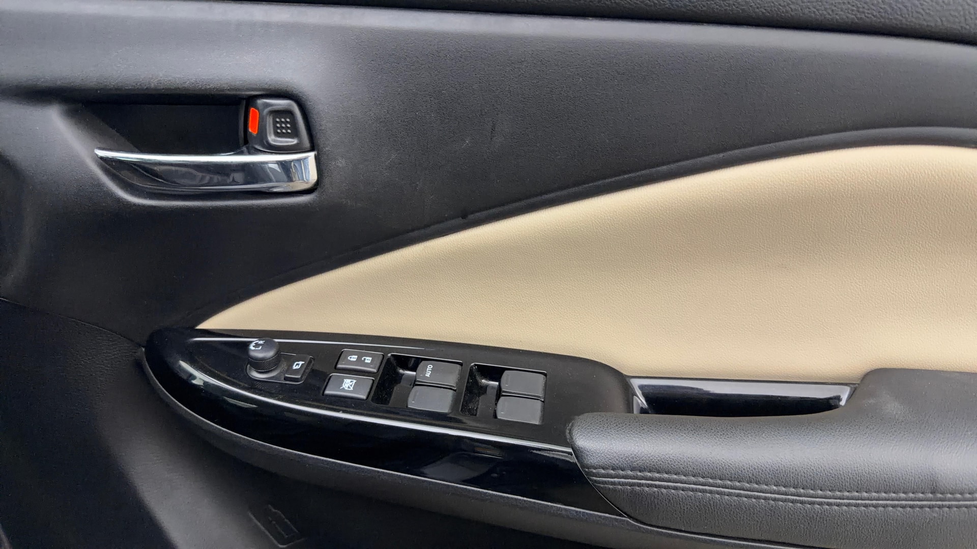 View 2025 Toyota Glanza V AMT Image 34 Used 2025 Toyota Glanza V AMT Image 34