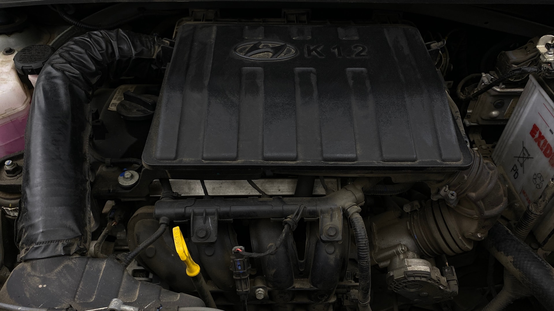 View 2024 Hyundai Exter 1.2 AMT Kappa SX Option Connect Dual Tone Image 44 Used 2024 Hyundai Exter 1.2 AMT Kappa SX Option Connect Dual Tone Image 44